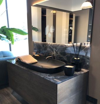 In Wildwood Gray Bathroom Composition with Xglass 