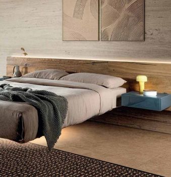 Fluttua Bed with Natural Wildwood Headboard and Ottanio Bedside Tables