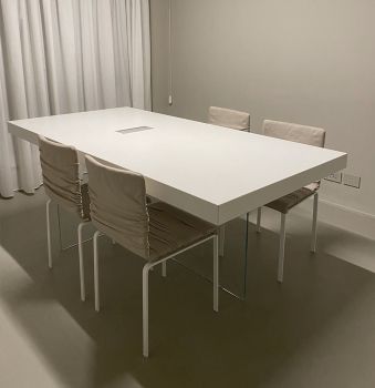 Desk Air White Laminate with grommet