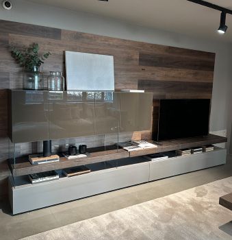 Composizione tv air