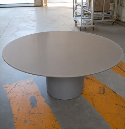 Tavolo Janeiro in vetro lucido champagne